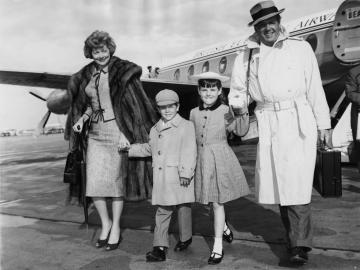 Lucille Ball, Desi Arnaz’s Kids Detail Troubled Childhood in Rare Interview