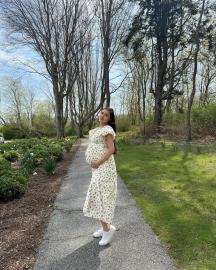 Pregnant Olivia Culpo Jokes She's 'Huffing and Puffing' Getting Dressed