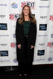 Kylie Kelce Hates the Pressure of Bouncing Back After Baby