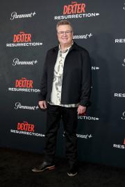 Eric Stonestreet Shares How He Reacted to Travis Kelce Dating Taylor Swift