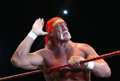 How WWE Paid Tribute to Hulk Hogan on 'SmackDown' the Day After His Death
