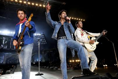 Every Surprise Guest Who Joined the Jonas Brothers on 20th Anniversary Tour