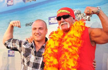 Hulk Hogan's Son Nick Hogan Near Tears as WWE Pays Tribute to Legend