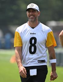 Aaron Rodgers Not Playing in 1st Preseason Game With the Steelers