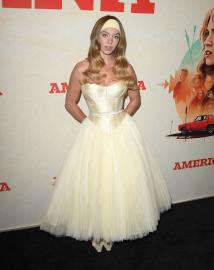 Sydney Sweeney Makes 1st Public Appearance After American Eagle Drama
