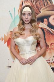 Is Sydney Sweeney in 'The Devil Wears Prada 2’? All the Clues