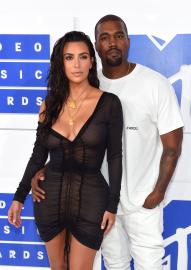 Kim Kardashian Breaks Down in Tears Over Kanye West in New Doc Trailer
