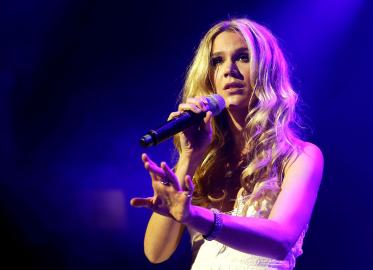 Joss Stone Recalls How She Escaped Past Abusive Relationship