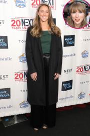 Kylie Kelce Reacts to Taylor Swift Breaking the Internet on 'New Heights'