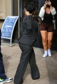 Cardi B Flips Off Photographers After Getting Asked If She's Pregnant