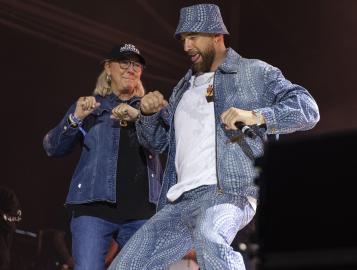 Donna Kelce Has Been Putting ‘Pressure’ on Travis Kelce to Have Kids