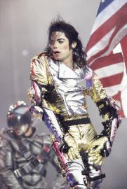Michael Jackson’s Team Demands Mystery Woman Testify About Alleged Abuse