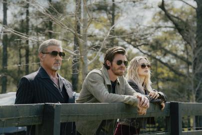 Garrett Hedlund’s Mitch Balances ‘2 Love Stories’ in ‘Tulsa King’ Season 3