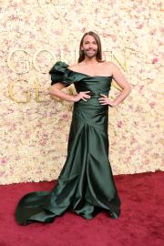 Jonathan Van Ness Addresses Weight Loss Backlash After Shedding 70 Pounds Jonathan Van Ness Addresses Weight Loss Backlash After Shedding 70 Pounds