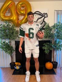 FBoy Island’s Benedict Polizzi Debuts Bloody Mark Sanchez Halloween Costume
