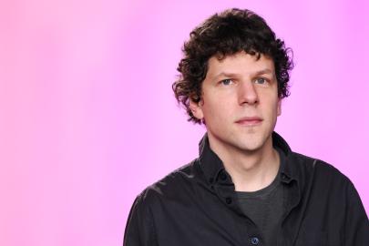 Jesse Eisenberg Explains Why He's Donating His Kidney